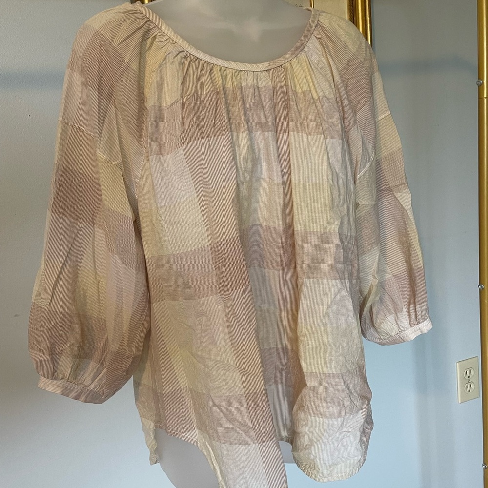Everlane Plaid Peasant Blouse in Cream and Tan